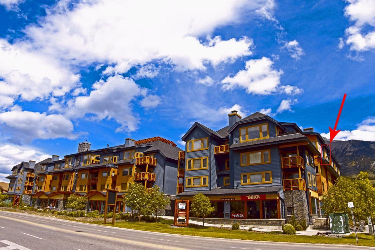 Downtown Loft, Mountain Views, Fireplace, Couple'S Retreat, Walker'S Paradise Canmore Exterior photo